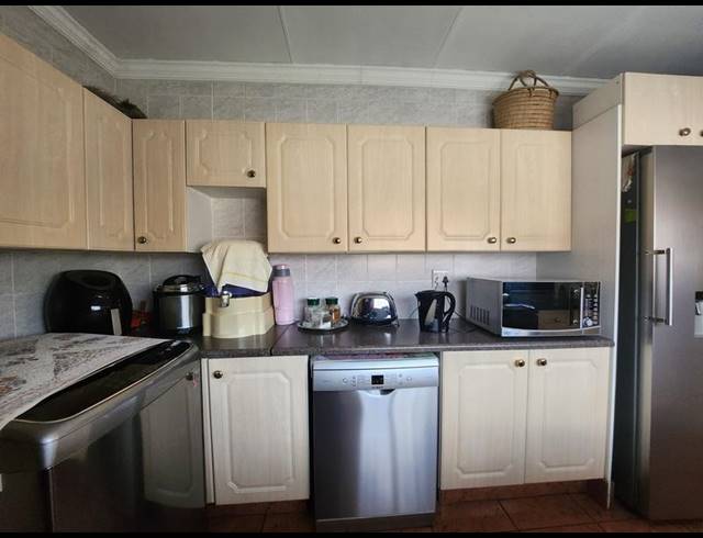 4 BEDROOM HOUSE FOR SALE IN IMPALA PARK